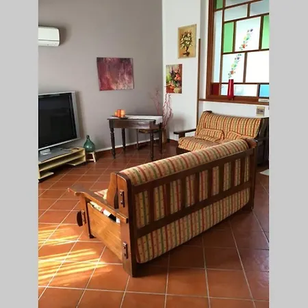 Attico Luminoso Appartamento